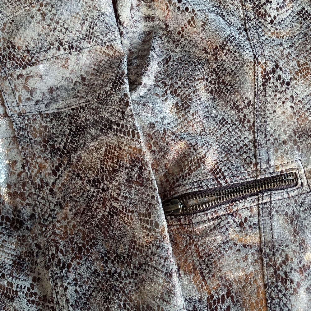 Women's Leather Reversible Jacket - image 5